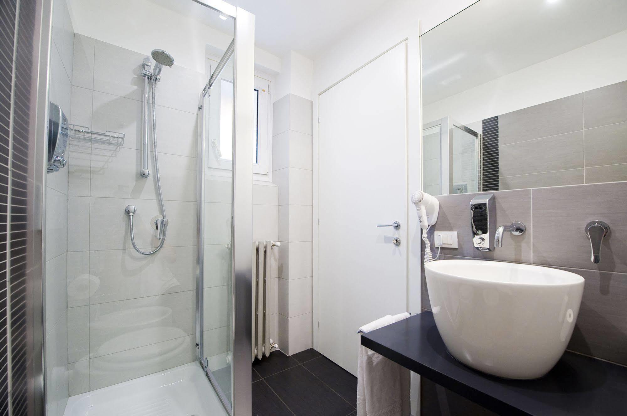 Grey&White Hotel Roma Exterior foto
